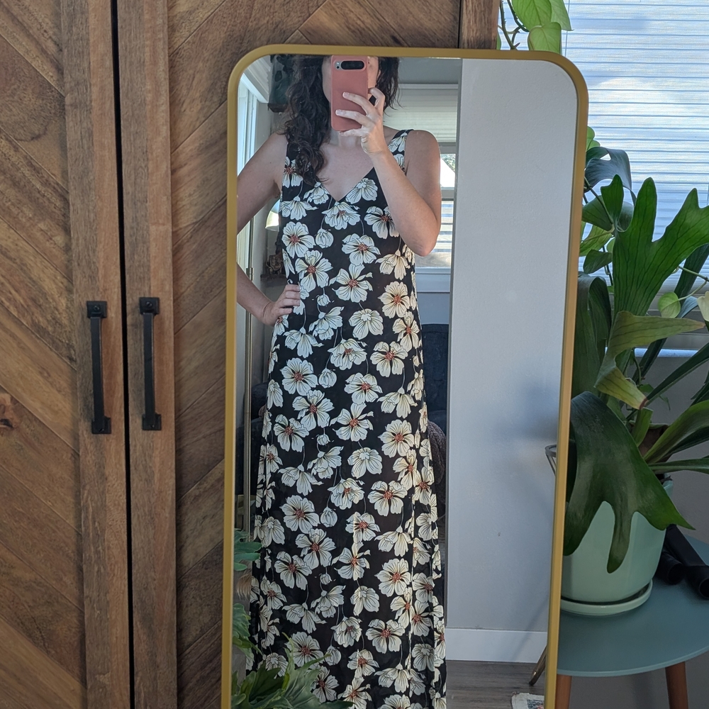 Reformation Black and Cream Floral Midi Dress - Picture 2 of 6